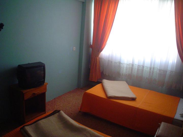 Akerdem Hotel Kusadası Zimmer foto
